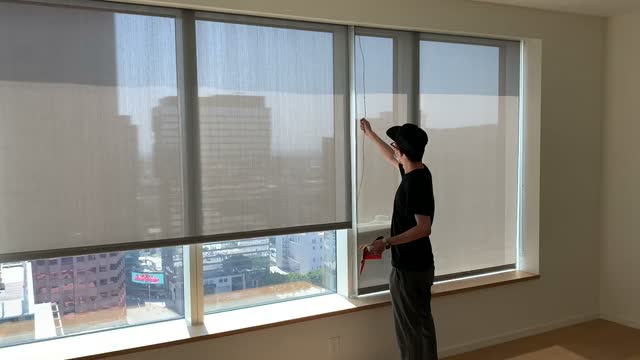 Blinds Repair In Progress thumbnail